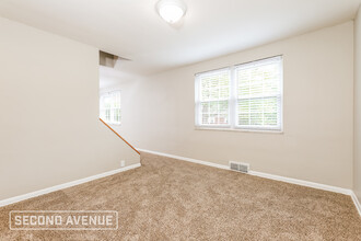 641 Penny Dr in Pittsburgh, PA - Building Photo - Building Photo