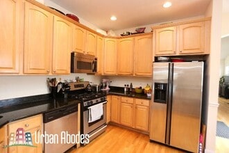 5351 N Kenmore Ave in Chicago, IL - Building Photo - Building Photo
