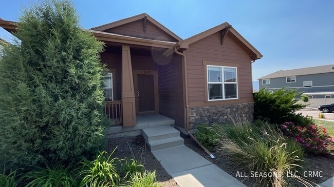 property at 1752 Derbyshire St