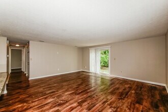 812 Coolee Ln in Indianapolis, IN - Building Photo - Building Photo