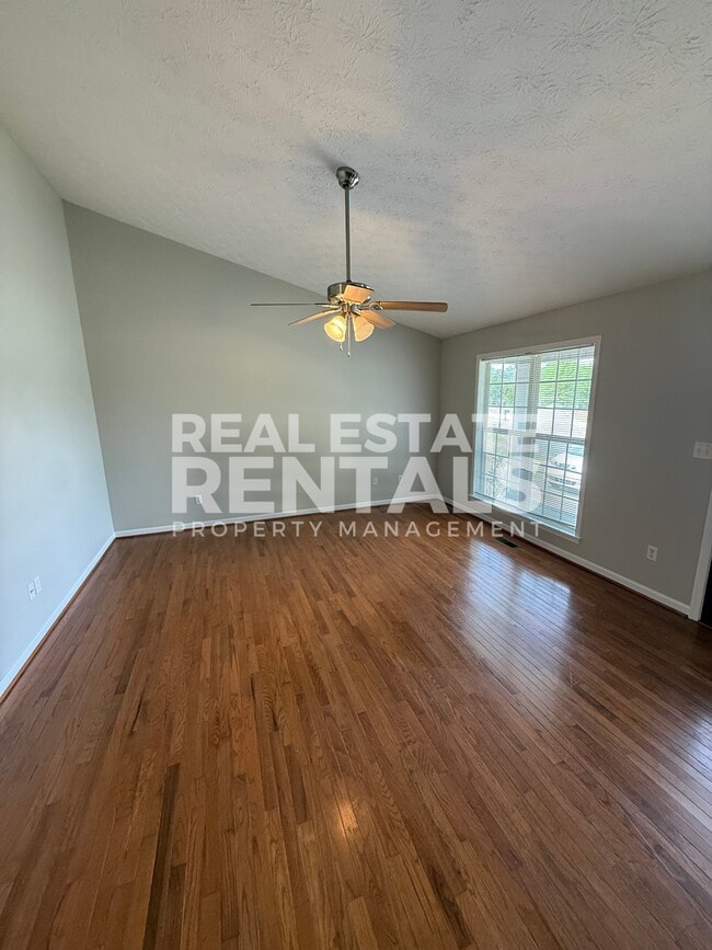 3083 Lakeview Cir in Southside, AL - Building Photo - Building Photo