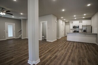 608 N Salem Rd in Fayetteville, AR - Building Photo - Building Photo