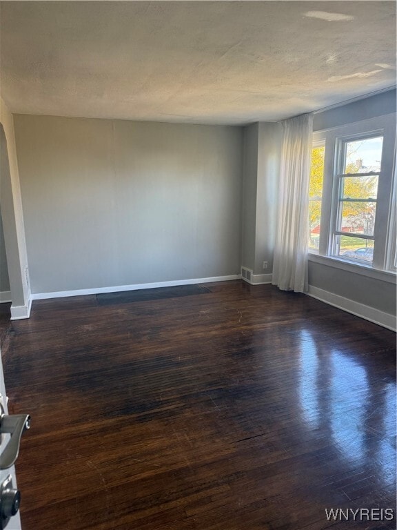 374 Victoria Blvd in Kenmore, NY - Building Photo - Building Photo
