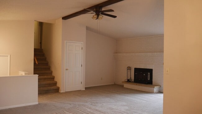 3045 Cortina Dr in Colorado Springs, CO - Building Photo - Building Photo