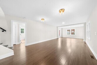 146 Mt Paran Rd NE in Atlanta, GA - Building Photo - Building Photo