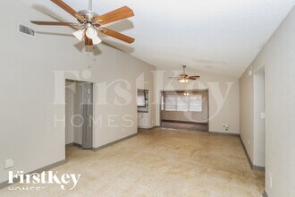 2749 Elm Dr NE in Palm Bay, FL - Building Photo - Building Photo