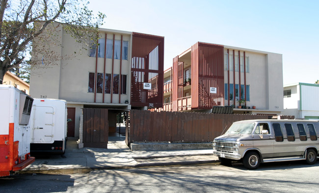 747 N Amphlett Blvd in San Mateo, CA - Building Photo - Building Photo