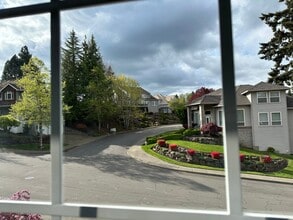 13698 SW Hillshire Dr in Tigard, OR - Building Photo - Building Photo