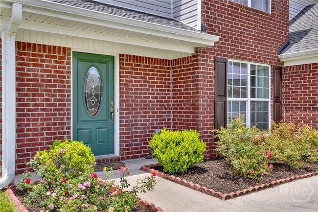 384 Manchester Ct in Midway, GA - Building Photo - Building Photo