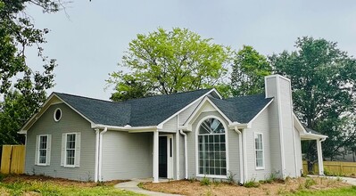533 Warrior Dr in Alabaster, AL - Building Photo - Building Photo