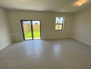 11912 SW 244 Ln in Princeton, FL - Building Photo - Building Photo