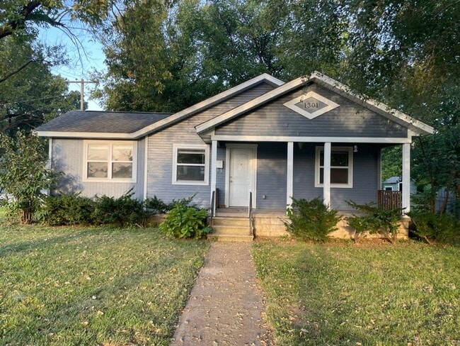 property at 1301 N Fremont Ave