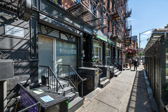 102 Forsyth St in New York, NY - Building Photo - Building Photo