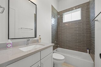 804 Patterson St in Houston, TX - Foto de edificio - Building Photo