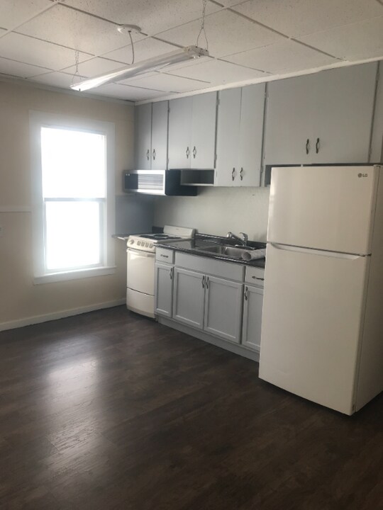 1654 Miller St in Utica, NY - Building Photo