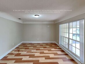 8659 Sheraton Dr in Miramar, FL - Foto de edificio - Building Photo