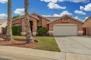 15221 N 87th Dr in Peoria, AZ - Building Photo