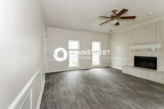 4727 Harvest Knoll Ln in Memphis, TN - Building Photo - Building Photo