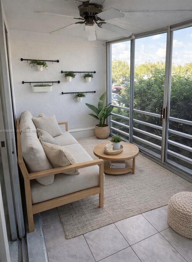 501 E Dania Beach Blvd in Dania Beach, FL - Building Photo - Building Photo