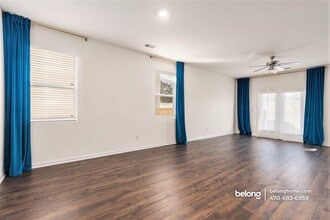 11992 Conrad Cir in Hampton, GA - Building Photo - Building Photo