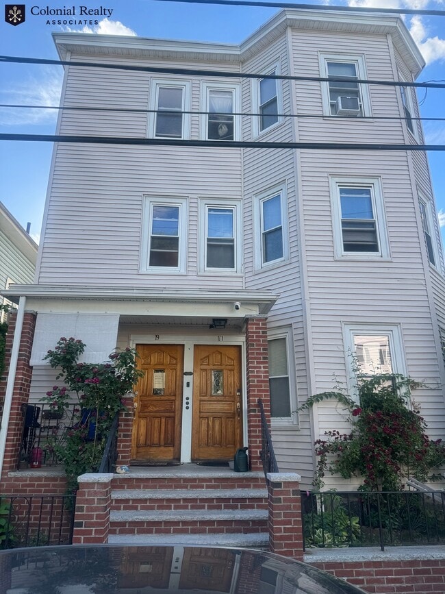 property at 21 Shannon St