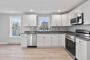 108 High St, Unit 108c in Wareham, MA - Building Photo