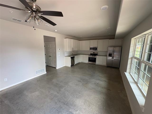 2290 W Tarleton St in Stephenville, TX - Building Photo - Building Photo