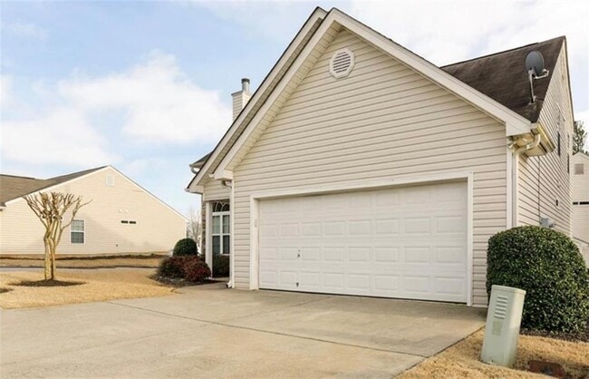 324 Greystone Pkwy in Hiram, GA - Building Photo - Building Photo