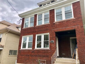 1472 McFarland Rd in Pittsburgh, PA - Building Photo - Building Photo