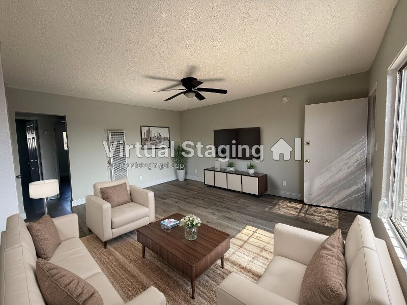 648 W 92nd St in Los Angeles, CA - Building Photo