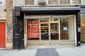 145-147 W 27th St in New York, NY - Building Photo - Building Photo