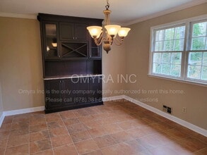 3232 Woodlynne Way in Doraville, GA - Foto de edificio - Building Photo