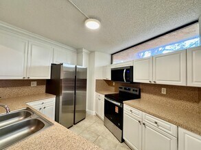 8189 Severn Dr in Boca Raton, FL - Building Photo - Building Photo