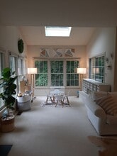 1378 Heritage Oak Way in Reston, VA - Building Photo - Building Photo