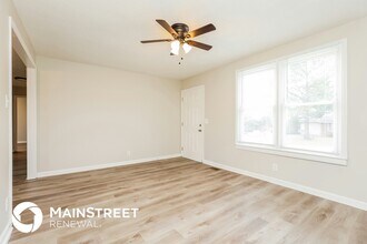 410 Watts Dr in Columbia, TN - Building Photo - Building Photo