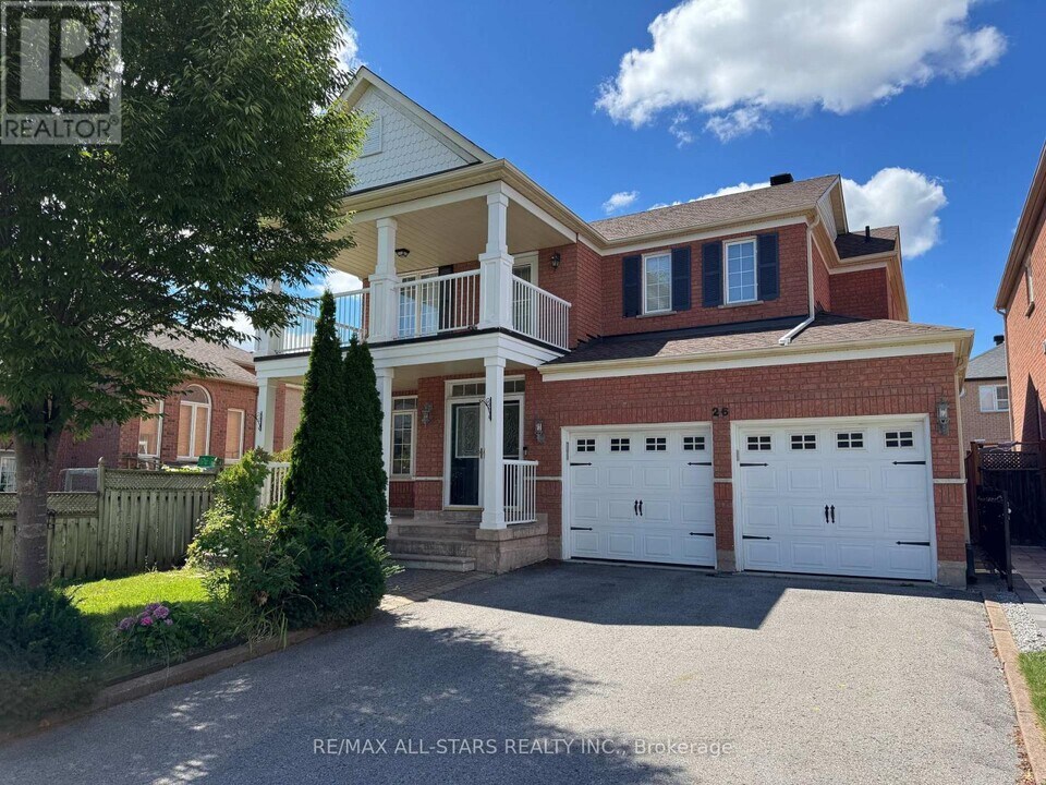 26 Belgrave Square in Markham, ON - Building Photo