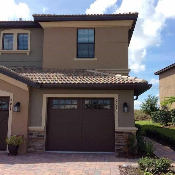 9050 Azalea Sands Ln in Davenport, FL - Building Photo