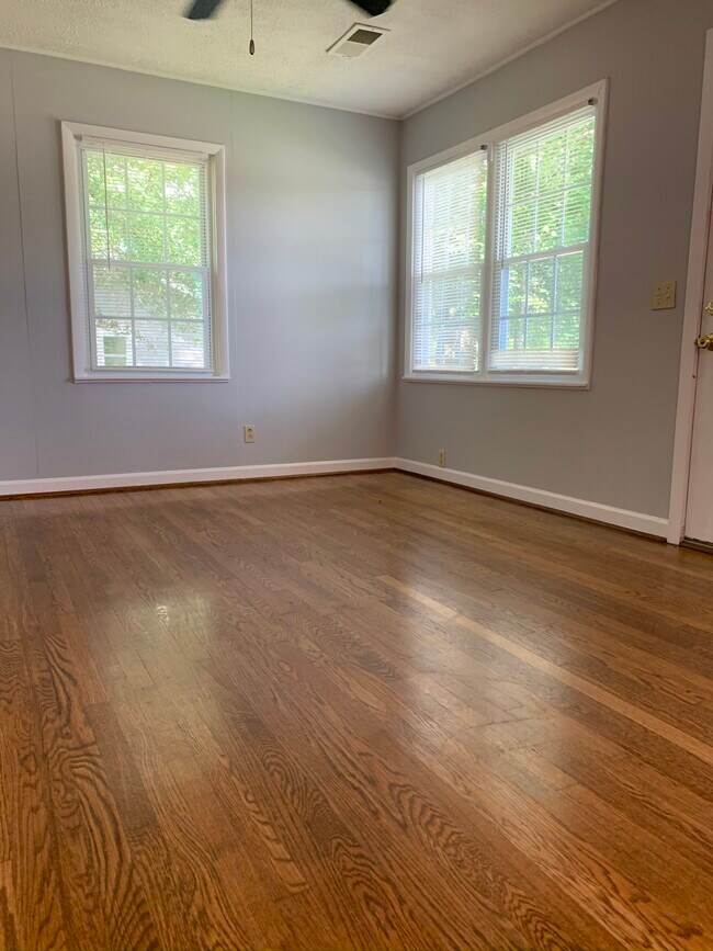 406 2nd Ave W in Oneonta, AL - Foto de edificio - Building Photo