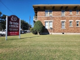 Overton Place in Memphis, TN - Building Photo
