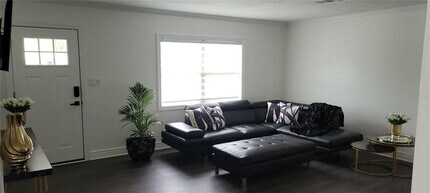 1619 Linwood Dr in Clearwater, FL - Building Photo - Building Photo