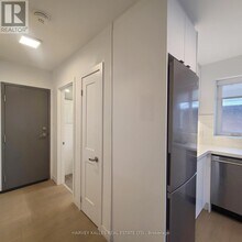 521 Browns Line in Toronto, ON - Building Photo - Building Photo