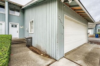2919 27th St SE in Auburn, WA - Building Photo - Building Photo