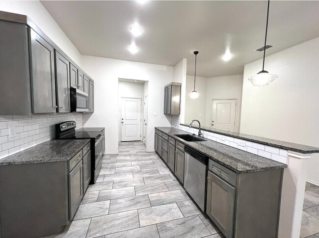 5534 Kemper Ave in Lubbock, TX - Building Photo - Building Photo