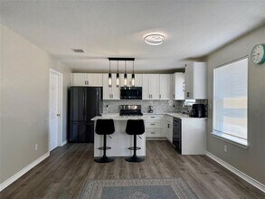 1002 Port Daniel Dr in Leander, TX - Building Photo - Building Photo