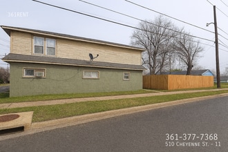510 Cheyenne St-Unit -11 in Corpus Christi, TX - Foto de edificio - Building Photo