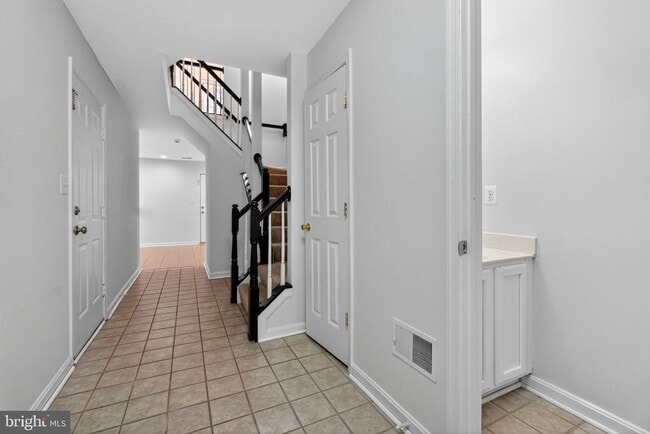 property at 21748 Kings Crossing Terrace
