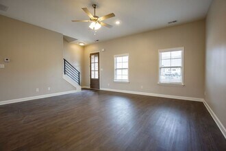 5711 Tucker Lndg in Horn Lake, MS - Building Photo - Building Photo