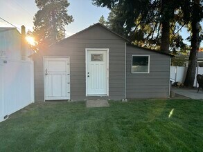409 Washington Ave in South Cle Elum, WA - Building Photo - Building Photo
