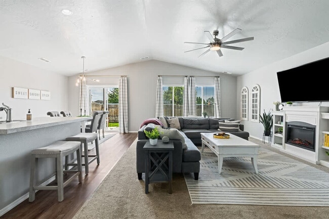 property at 17541 Mountain Springs Ave