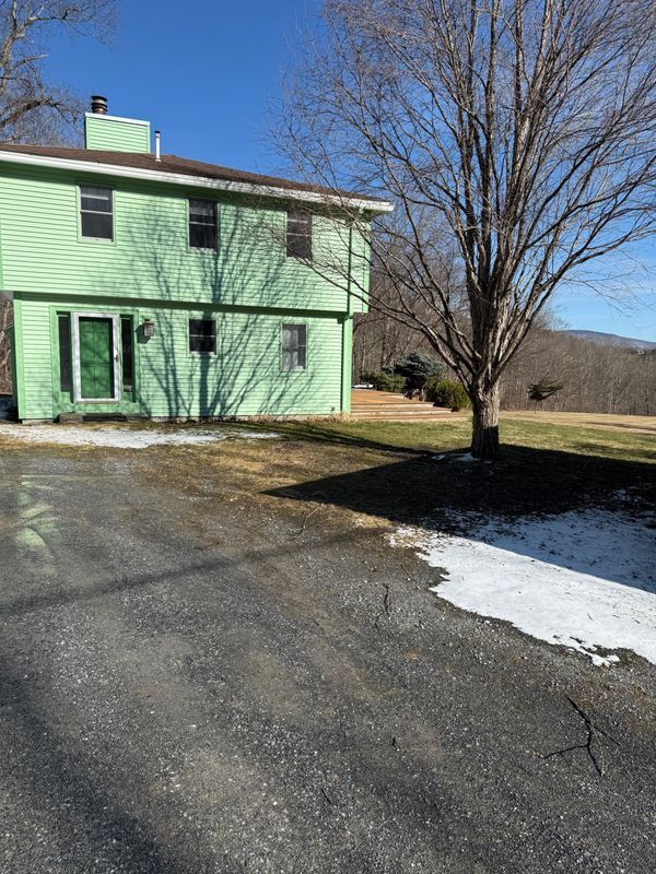 2509 Skiparee Rd, Unit 1434 in Bennington, VT - Building Photo - Building Photo